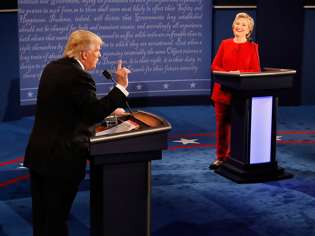 Kako je prišlo do tega, da je Hillary Clinton v tretji debati obtožila Donalda Trumpa, da bo le Putinova lutka?