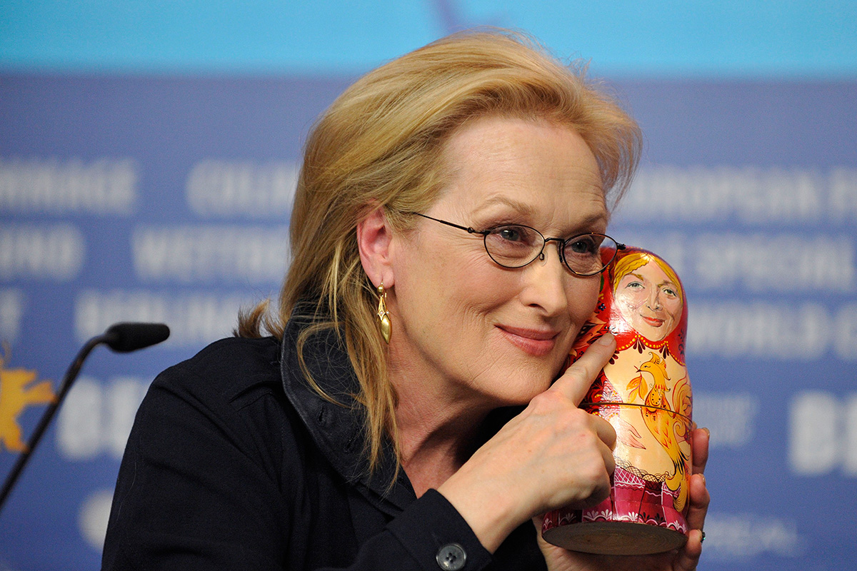 Ukrašavanje matrjoški dobar je način za pokazivanje kreativnosti: postoje brojne lutke koje prikazuju političare (i ruske i strane), filmske zvijezde, LGBT boje, lutke s arhitektonskim znamenitostima, ikone, Djeda Mraza, likove iz ruskih bajki... ili pak glumicu Meryl Streep.