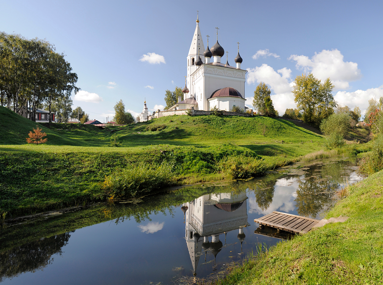Vista sul villaggio di Vyatskoe.
