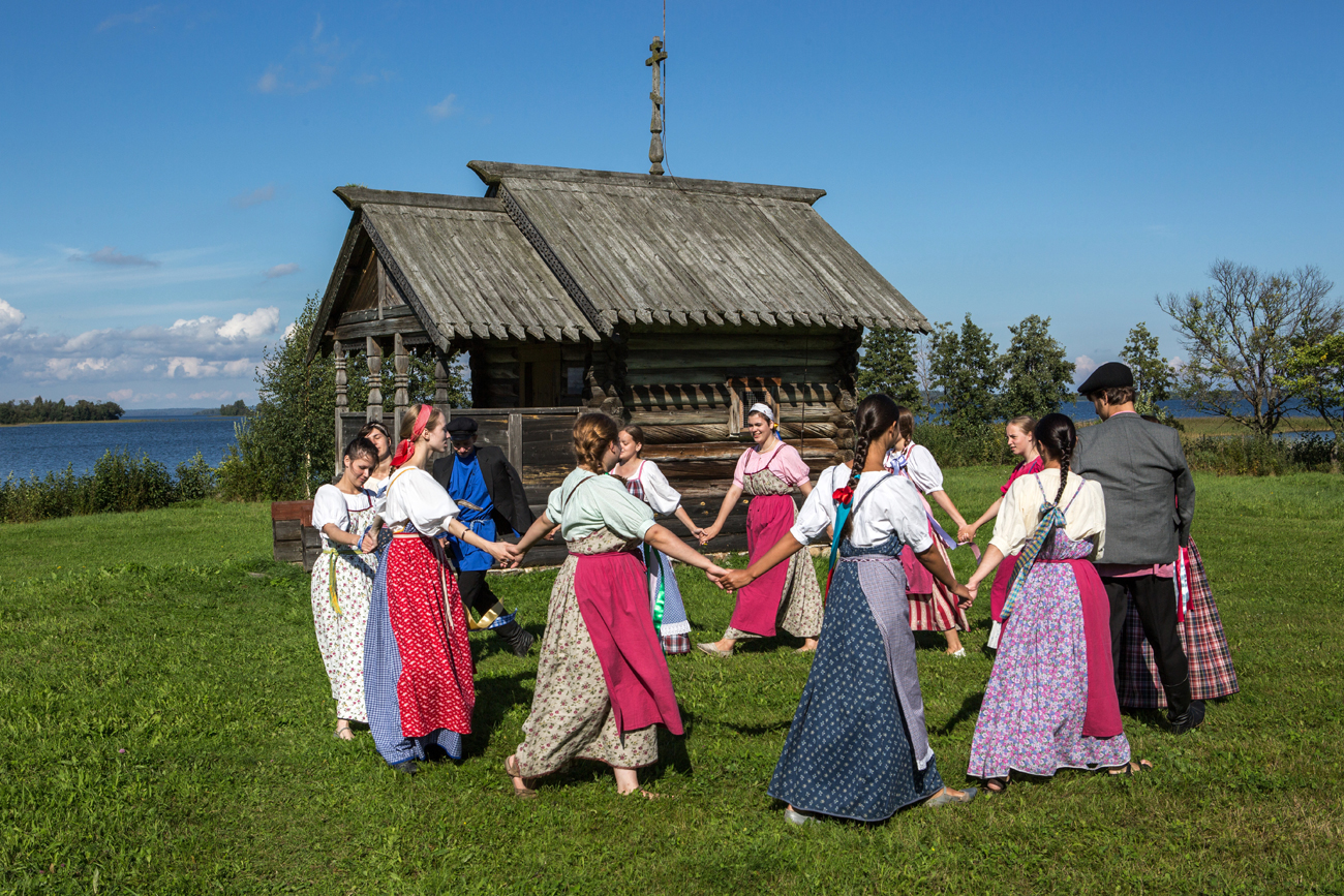 The Kizhi state historical and ethnic museum-reserve on Kizhi Island in Karelia.