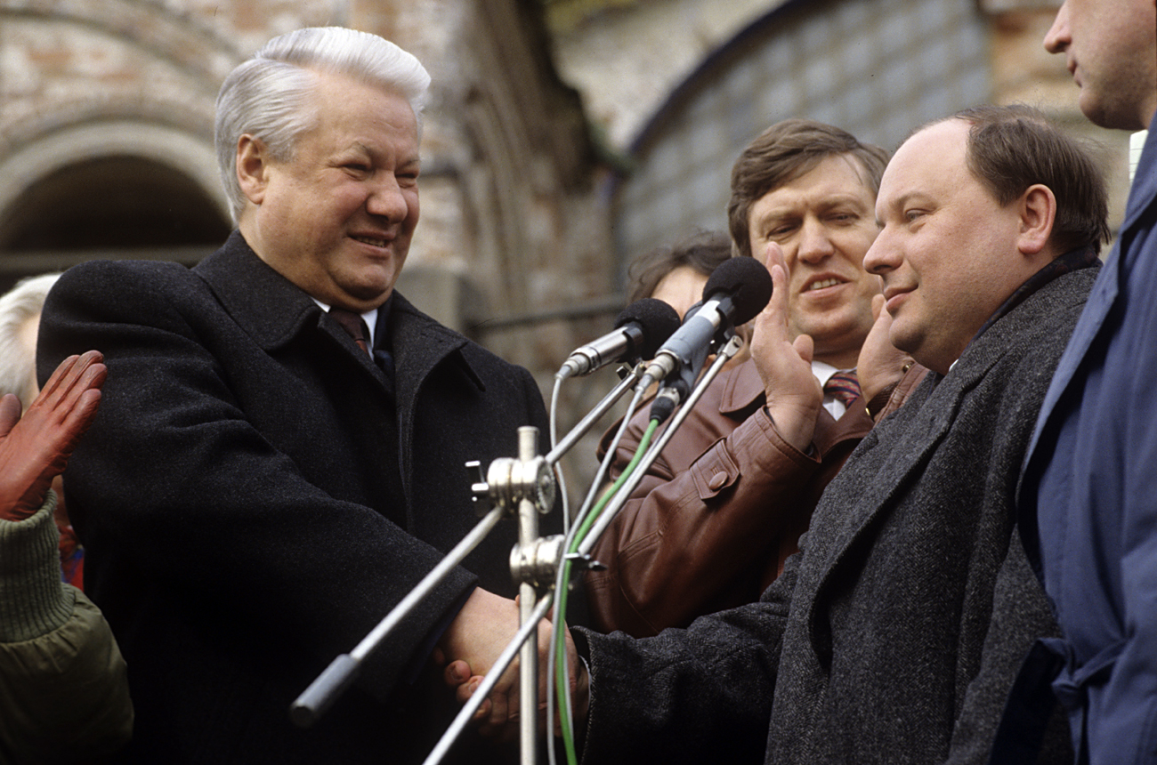 Борис Елцин и Егор Гайдар.
