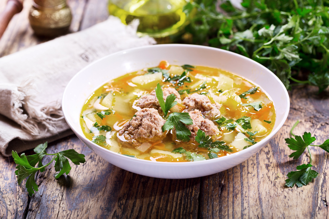 Meatball soup: A fast, warm, tasty meal - Russia Beyond