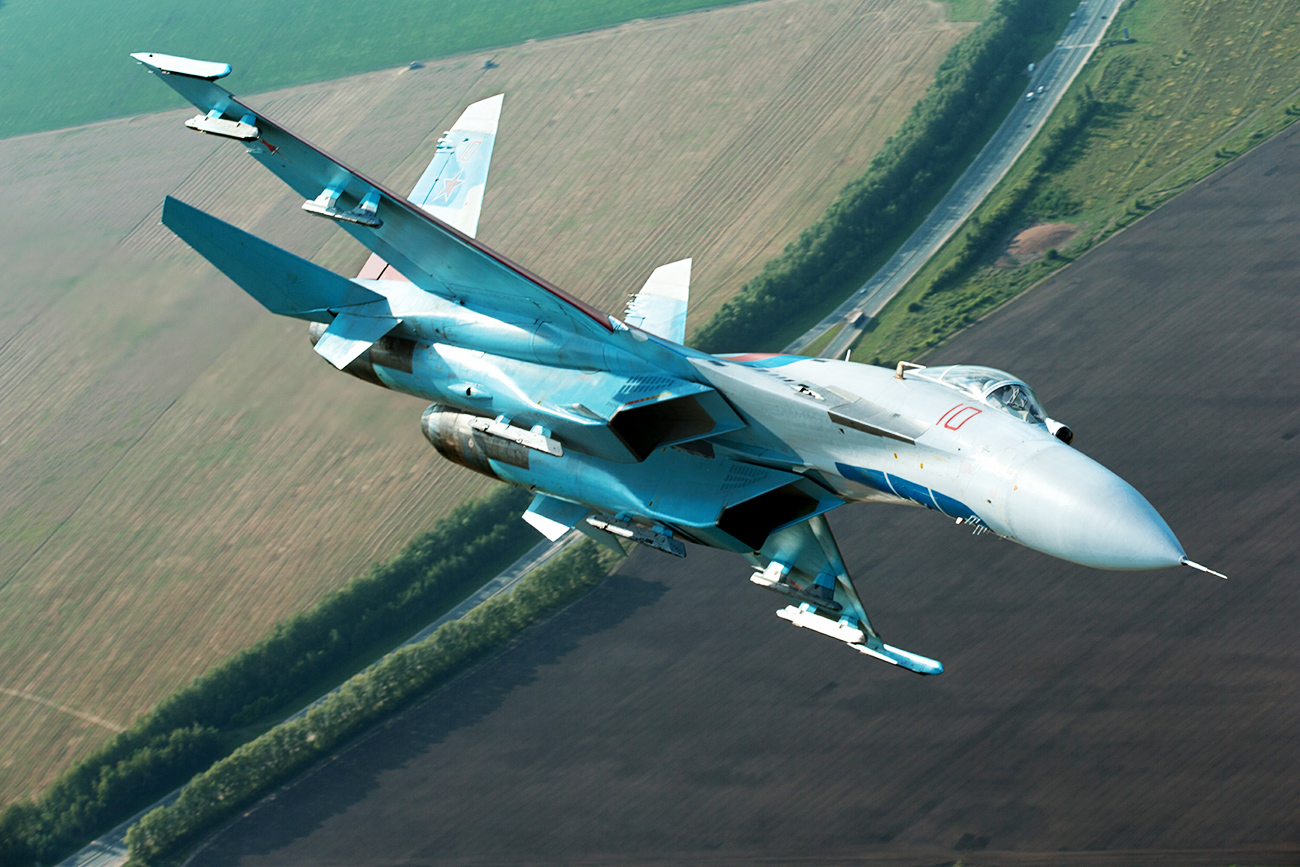 EUA compraram diversos modelos Su-27 da Bielorrússia e da Ucrânia nas décadas de 90 e 2000