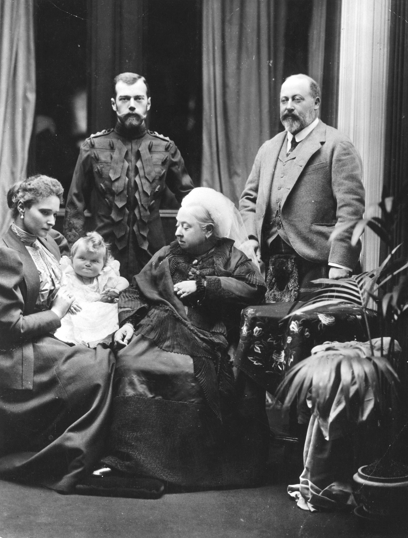 Tsar Nicholas II was appointed an honorary member of the Royal Scots Greys by Britain's Queen Victoria in 1894, after he became engaged to Alexandra Feodorovna (Princess Alix of Hesse), who was Victoria’s granddaughter. // L-R: Tsarina Alexandra Feodorovna, Grand Duchess Tatiana, Tsar Nicholas II, Queen Victoria, and Edward, Prince of Wales. Balmoral, 1896.