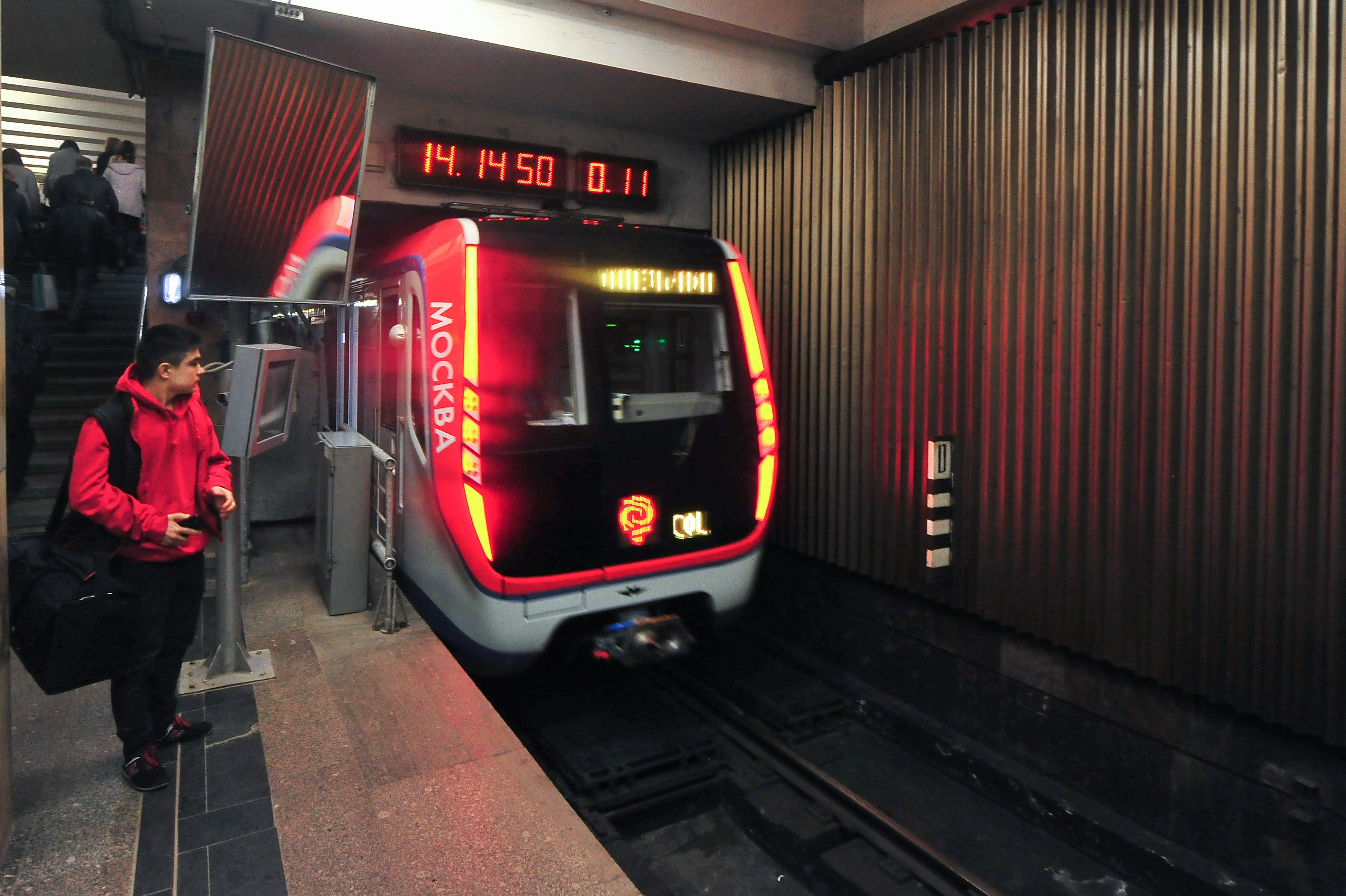 For now, trains from the 765-series "Moscow" will operate on the purple line, where the oldest cars are still in use.