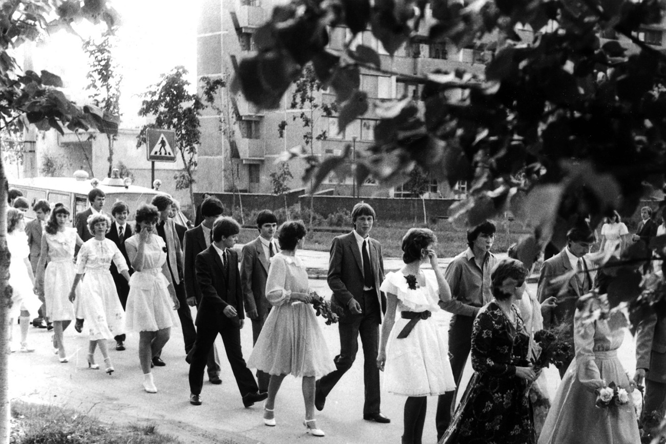 Bekas warga Pripyat kini mengenang bahwa pesta pernikahan adalah hal yang biasa diadakan. Mereka sempat mengerjakan aula untuk melangsungkan pernikahan, tetapi proyek tersebut tidak dapat diselesaikan karena terjadinya bencana Chernobyl yang diikuti dengan evakuasi.