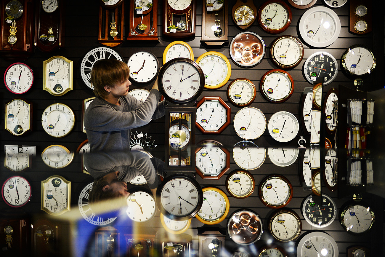Clocks in a store