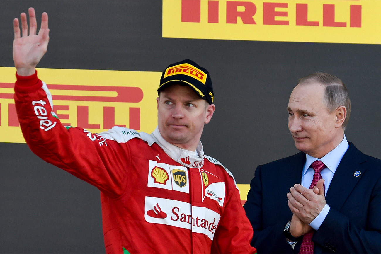 Možda je teško povjerovati, ali prvi automobil koji je sebi kupio poznati as Formule 1 Finac Kimi Räikkönen bila je "Lada". Njezin motor je Räikkönen u potpunosti remontirao.