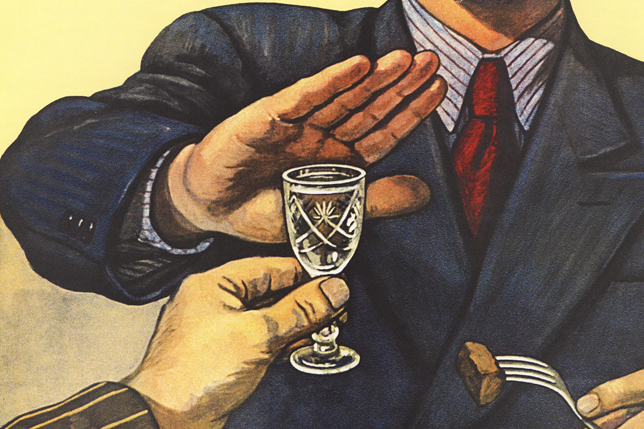 Pôster de propaganda soviéticas contra a ingestão de bebidas alcoólicas.