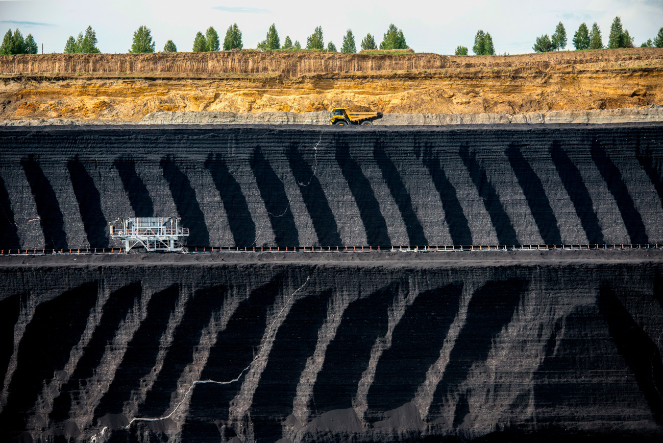 The coal at the Berezovsky is extracted by the open-pit method of mining - it’s cheaper and safer than underground mining. The thin surface of the earth conceals coal layers up to 65 meters thick!