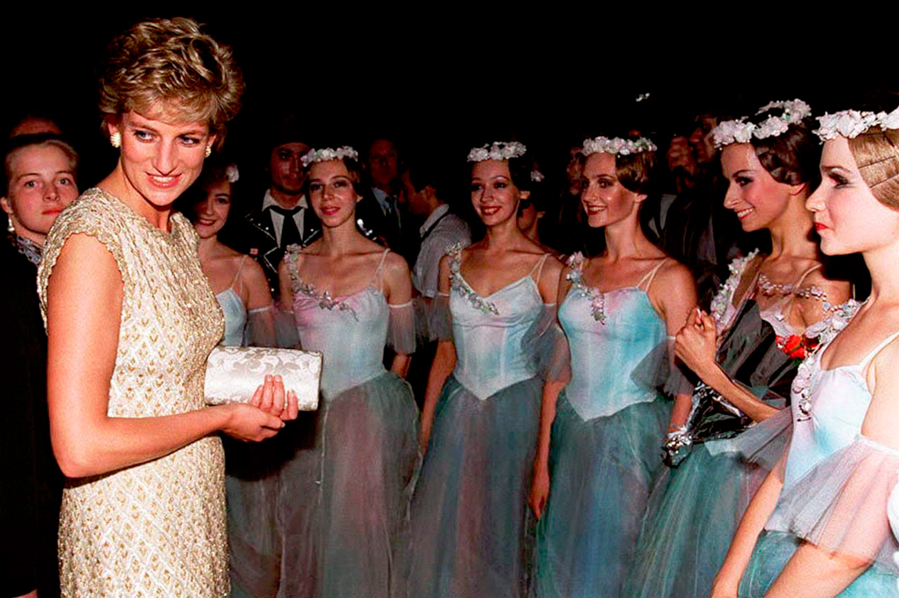Britain's Princess of Wales talks with ballerinas backstage at the Boshoi Theatre in Moscow after a performance Thursday, June 15, 1995. Princess Diana arrived in Moscow for a two-day visit which will take in the Kremlin Friday.