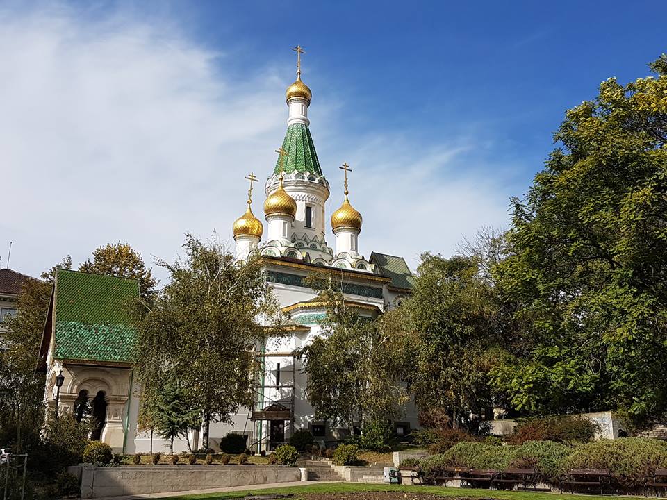 Руската църква в София.