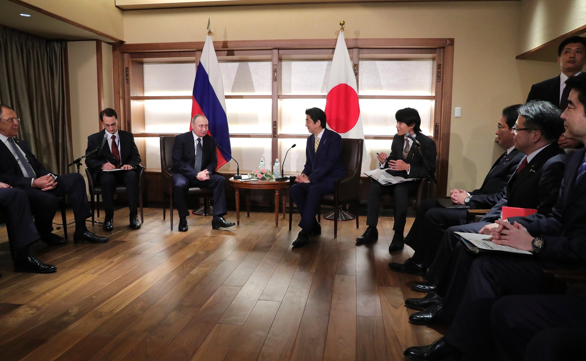 Putin ist erstmals seit elf Jahren wieder zu Besuch in Japan.