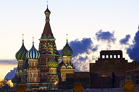 St. Basil's Cathedral and Lenin's Mausoleum, Red Square. Source: DPA/VostockPhoto