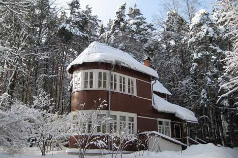 Pasternak's dacha in the snow. All photos by Phoebe Taplin