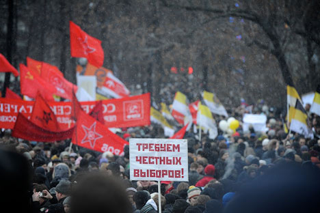 Mezcla de esperanza y protesta y decepción tras la multitudinaria protesta. Foto de http://www.ridus.ru/news/14307/