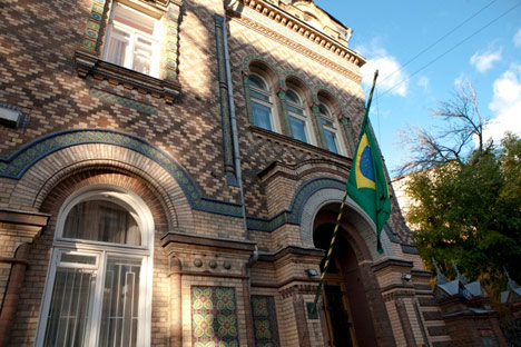 Fachada da Embaixada do Brasil em Moscou/ Foto: Marina Korobkova_Focuspictures