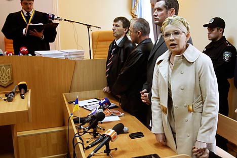 Ukrainian ex-prime minister Yulia Tymoshenko speaks during a session at the Pecherskiy district court in front of judge Rodion Kireyev in Kiev October 11, 2011. Source: Reuters / Vostock Photo