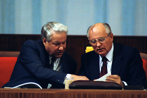 Boris Yeltsin and Mikhail Gorbachev at the extraordinary fifth session of Peoples' Deputies of the Soviet Union On the 3rd Septemberб 1991. Photo: ITAR TASS 