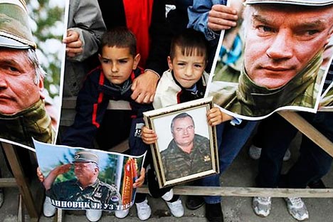 Protests in support of Mladic in Kalinovik, 30 miles southeast of Sarajevo, May 29, 2011. Source: Reuters
