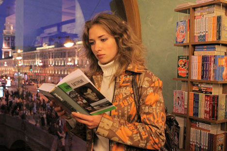 ロシアの読者は「本格的な」文学に注目するようになった＝PhotoXpress撮影