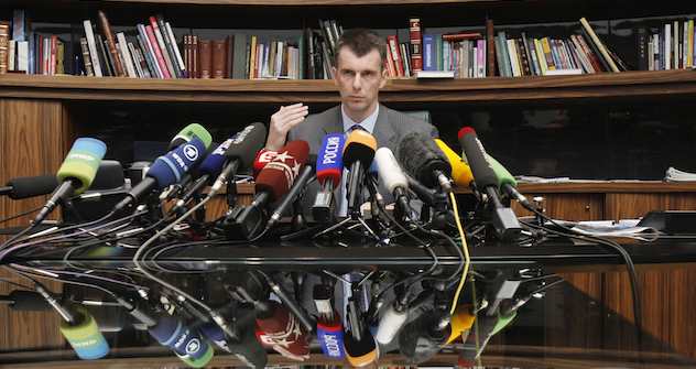Pressekonferenz, 14. September: Michail Prochorow gelobt den Parteivorsitz. Beim Parteitag am Tag darauf wurde er abgesetzt. Foto: Denis Sinyakov / Reuters 