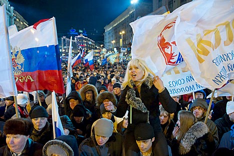 Auch Putin-Anhänger demonstrieren auf den Straßen Moskaus.Foto: Denis Grishkin / RIA Novosti