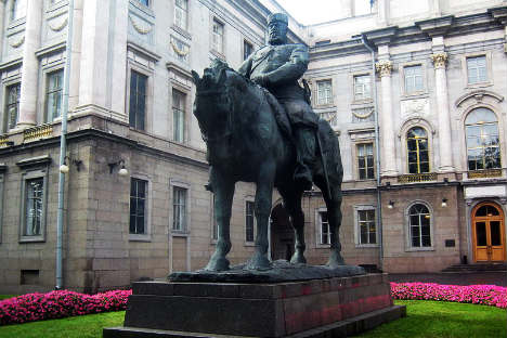 No one cared about the artistic value of the Alexander III monument, when it was removed by Bolsheviks.
