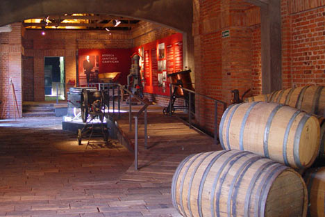 Museo del vino, bodega Graffigna, San Juan, Argentina. ‎Foto de Wikipedia.org