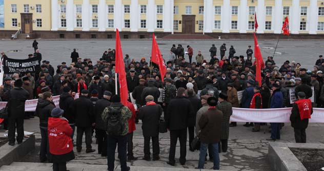 No sábado, cerca de 800 moradores de Ulianovsk participaram de uma marcha contra o acordo Foto: TASS