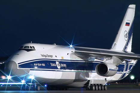 A capacidade de transporte do AN-124-100 Ruslan é de 150 toneladas. Foto: volga-dnepr.com