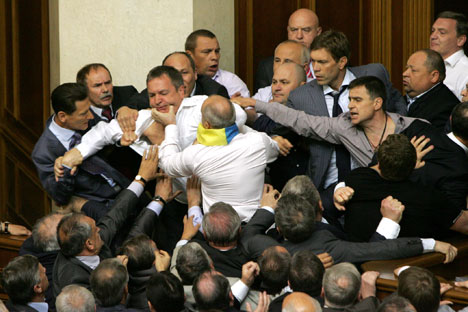 Decisão causou tumulto no parlamento ucraniano Foto: Kommersant