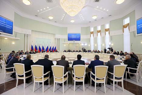 Reunião do Conselho das Relações em Saransk, capital da Mordóvia, na sexta-feira passada (24). Foto: kremlin.ru