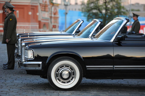 Limousines da lendária fabricante de carros soviética Zil. Foto: Kommersant