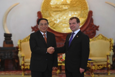 Dmítri Medvedev durante seu visita a Laos. Foto: Reuters