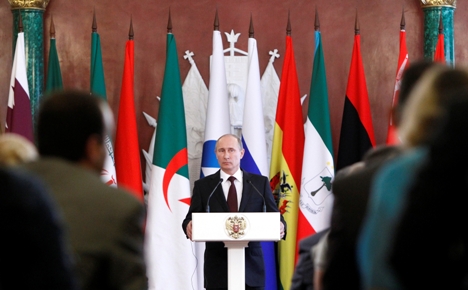 Vladímir Pútin na cúpula do Fórum de Países Exportadores de Gás. Foto: Reuters