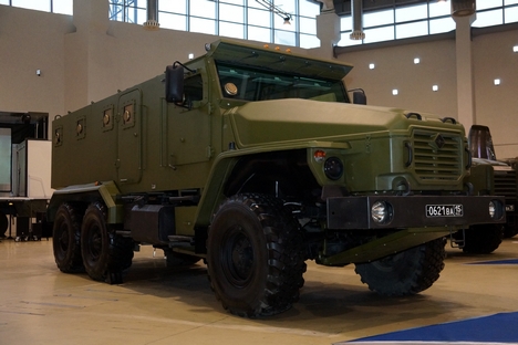 Automóvel blindado Ural-VV é atualmente usado pelas tropas do Interior russas Foto: Press Photo