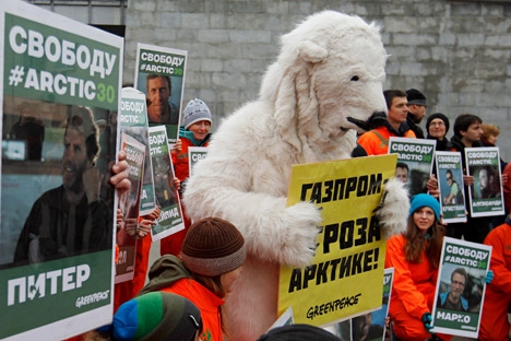 Protestos contra a exploração de petróleo no Ártico são recorrentes em diversas cidades russas Foto: Reuters