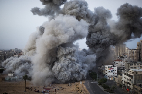 Mais 1.300 palestinos morreram desde o início do recente conflito Foto: AP