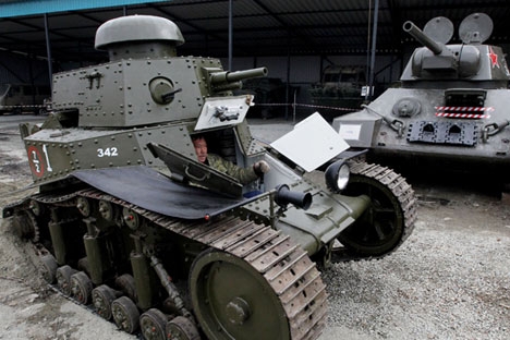 T-18 tinha um canhão de 37 milímetros e atingia 16 km/h Foto: RIA Nóvosti