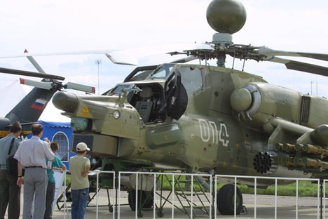 Helicóptero de ataque Mi-28NE é um dos destaques da LAAD-2015, no Riocentro   Foto: TASS