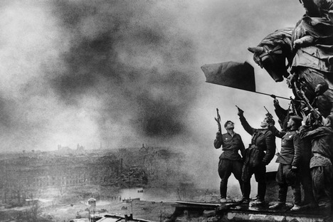 Comemorado em 9 de maio, o Dia da Vitória é o feriado mais importante do país, homenageando os cerca de 27 milhões de soviéticos mortos durante a guerra contra a Alemanha Foto: Fotosoyuz/Vostock-Photo