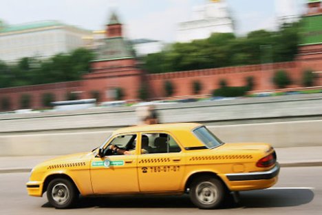 Mercado de táxi em Moscou movimenta cerca de US$ 1 bi ao ano