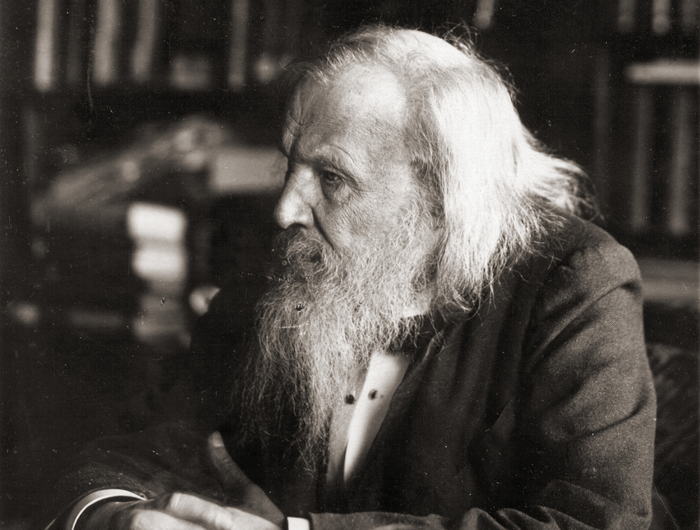 Mendeleiev nasceu em 8 de fevereiro de 1834, na cidade siberiana de Tobolsk