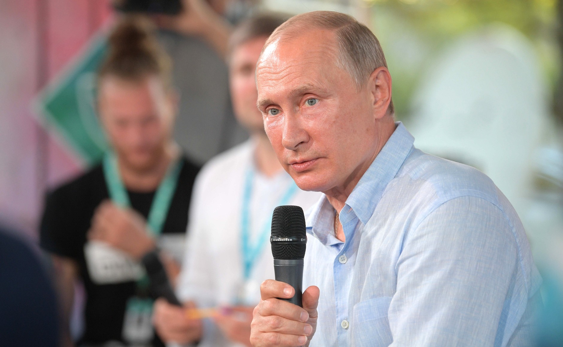 Путин на Младинскиот форум.