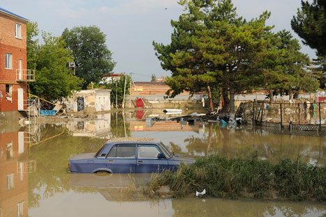 Die ersten Spekulationen haben sich nicht bestätigt: die Entleerungen des zu Krymsk nahegelegenen Wasserbeckens konnten nicht der Grund für die Überschwemmung sein. Foto: Mikhail Mordasov / RIA Novosti