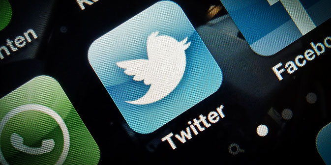 Der Online-Dienst Twitter sperrt Beiträge mit rechtswidrigen Inhalten für Nutzer aus Russland und erstattet darüber Bericht an die russische Behörde Roskomnadsor. Foto: AP