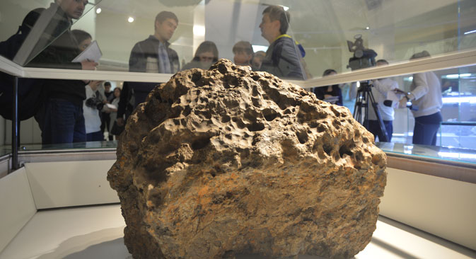 Nach dem Meteoriteneinsturz von Tscheljabinsk im Februar dieses Jahres liegen nun erste Forschungsergebnisse vor. Foto: Reuters