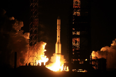 Nach dem Absturz einer Proton-Rakete wird nach der Unfallursache ermittelt. Foto: ITAR-TASS