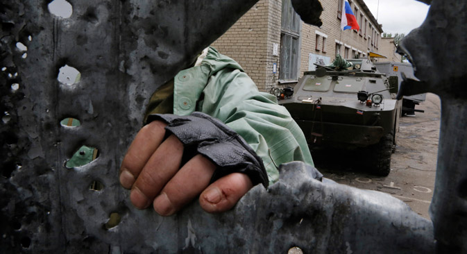 Die Politologen meinen, dass eine echte Waffenruhe in der Ukraine gar nicht realistisch gewesen sei, da weder die eine, noch die andere Seite ihre Verbände unter Kontrolle hätte. Foto: AP